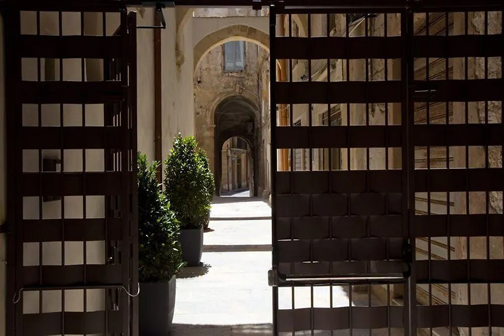 Lägenhetshotell Residence La Gancia Trapani