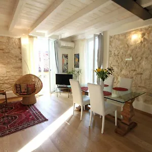casa-angie.hotelinveneto.com/